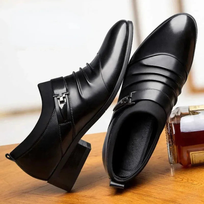Sapato Masculino em Couro Romano